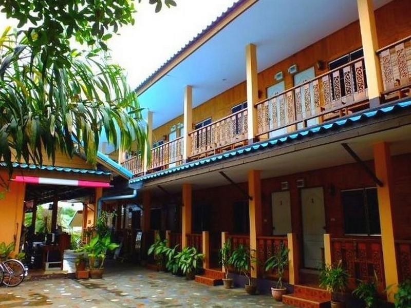 Tamarind Guesthouse Kanchanaburi Zewnętrze zdjęcie